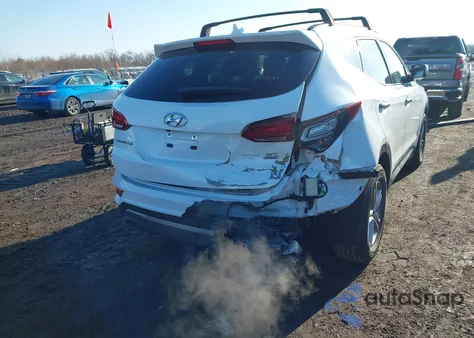 2018 Hyundai Santa Fe Sport 2.4L z USA, uszkodzony, nr VIN 5NMZUDLB5JH058817